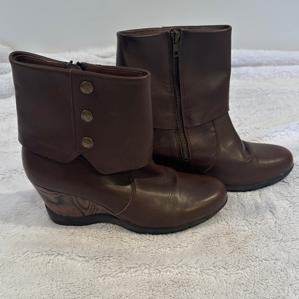 Brown Leather Sanita Boots